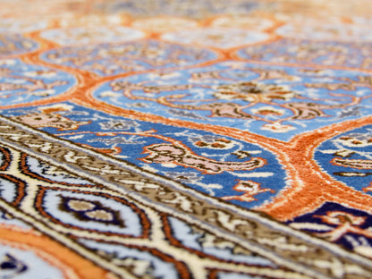 Persian Isfahan Gonbad Rug