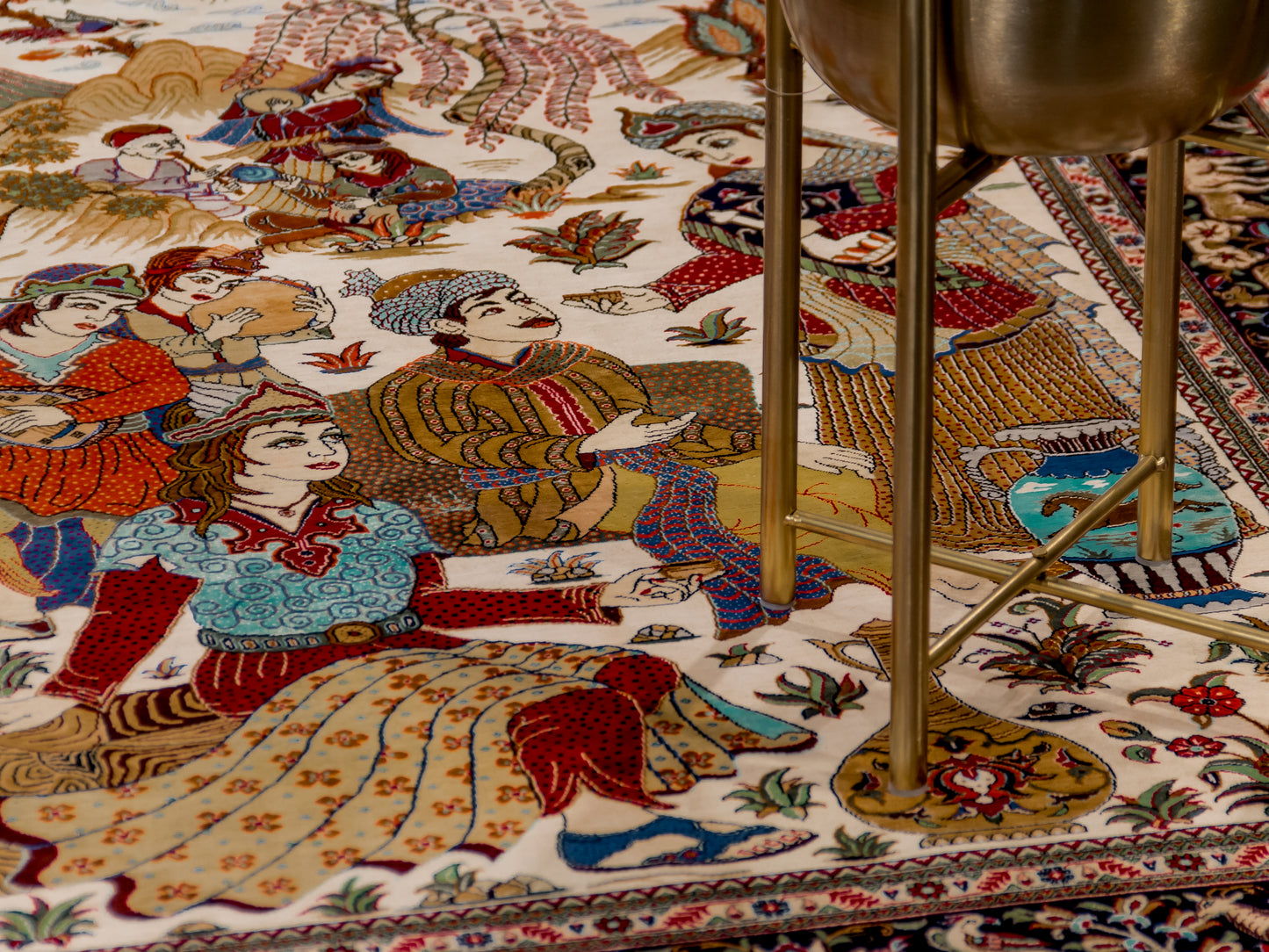 Traditional Persian Antique Kashan Handmade Silk Rug product image #29972014923946