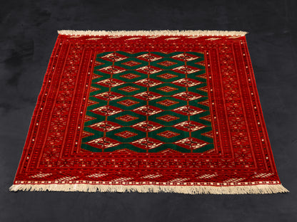 Handmade Traditional Fine Red And Green Bokhara Persian Wool Rug