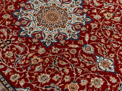 Handmade Authentic Persian Isfahan Wool And Silk Medallion Rug-id6
