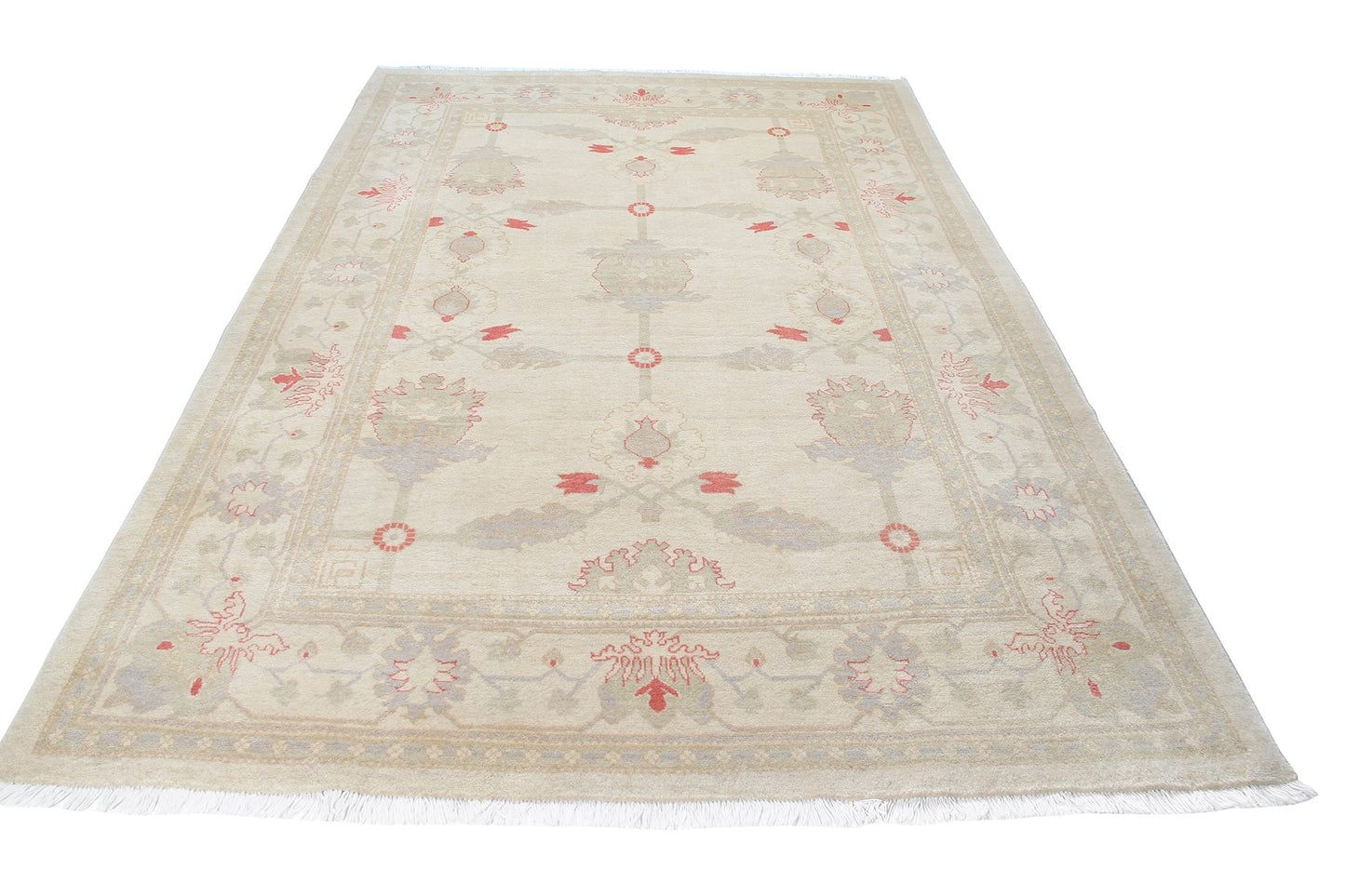 Persian Traditional Handwoven Wool Area Rug product image #27555355066538